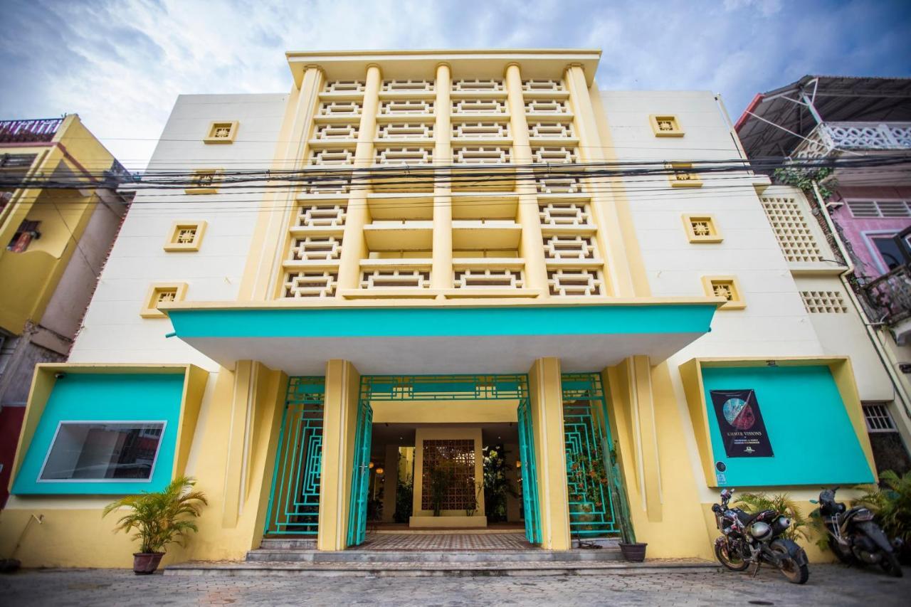 Hotel Old Cinema Kampot Exteriör bild
